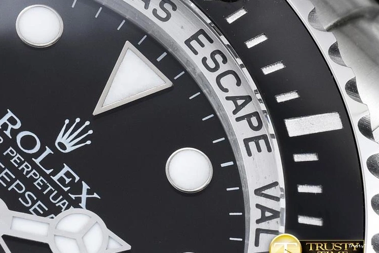 0124 Comfortable ROLSD056A – Deep Sea Dweller 1005